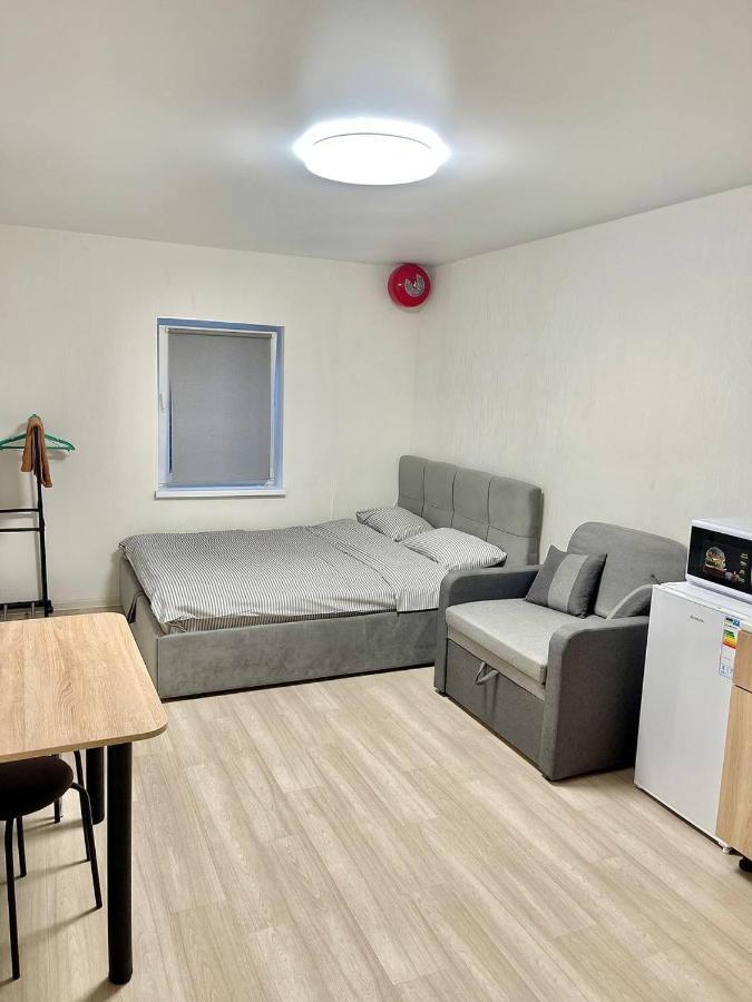 Apartments Osokorky House Киев Экстерьер фото
