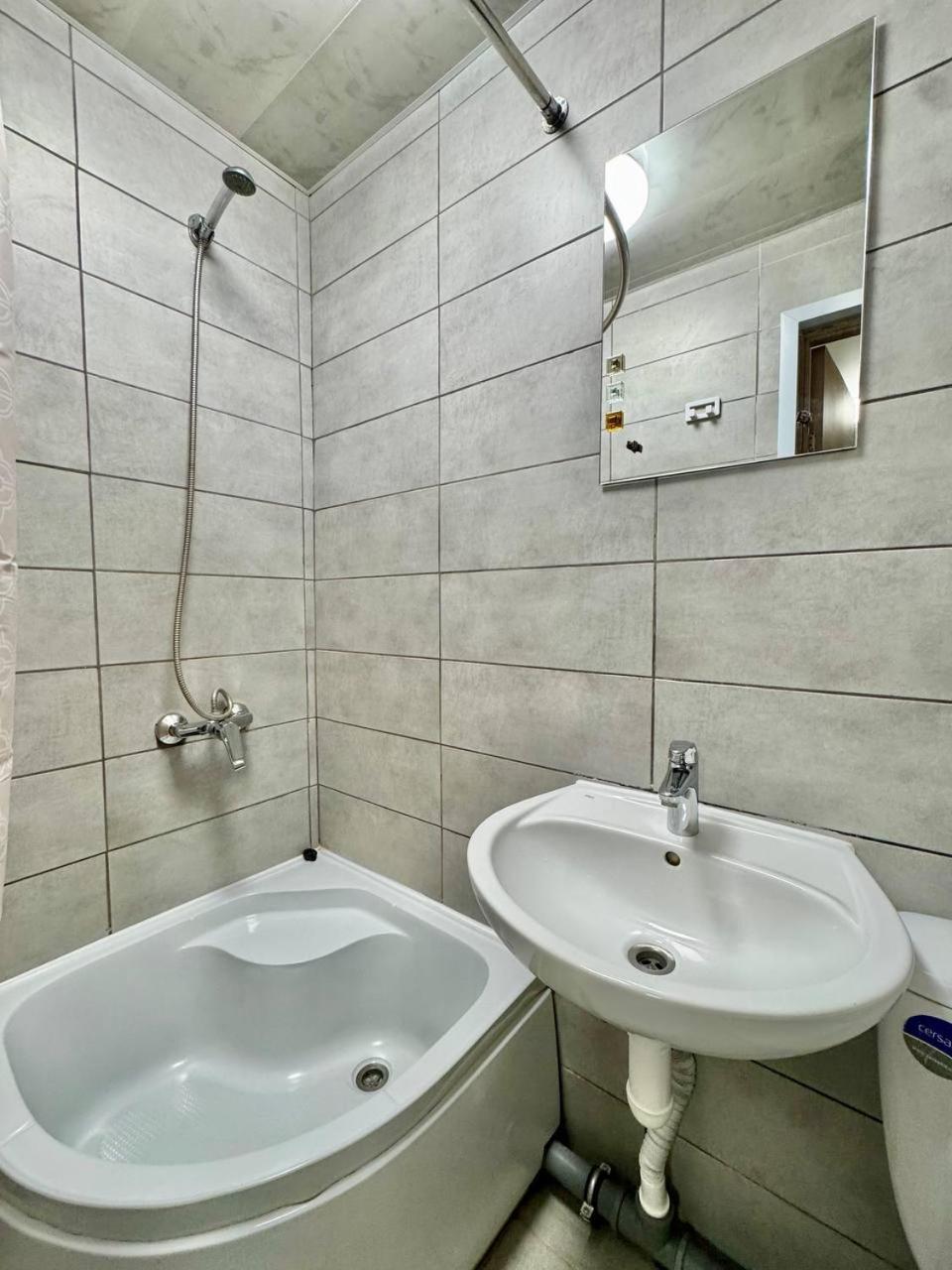Apartments Osokorky House Киев Экстерьер фото